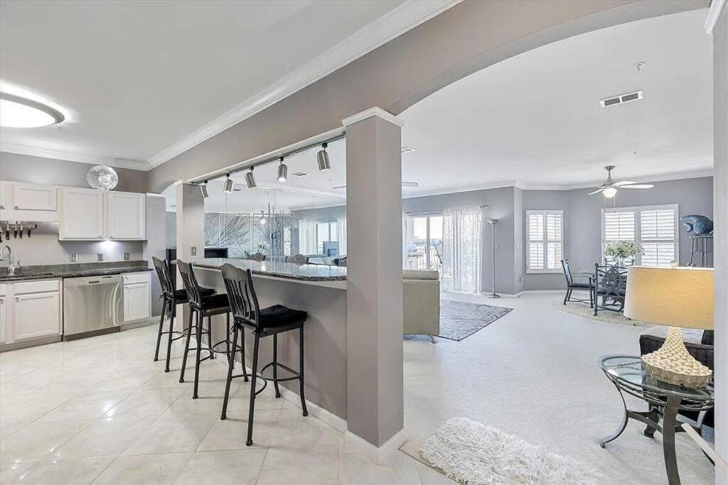 Harbor Central Penthouse دستين المظهر الخارجي الصورة